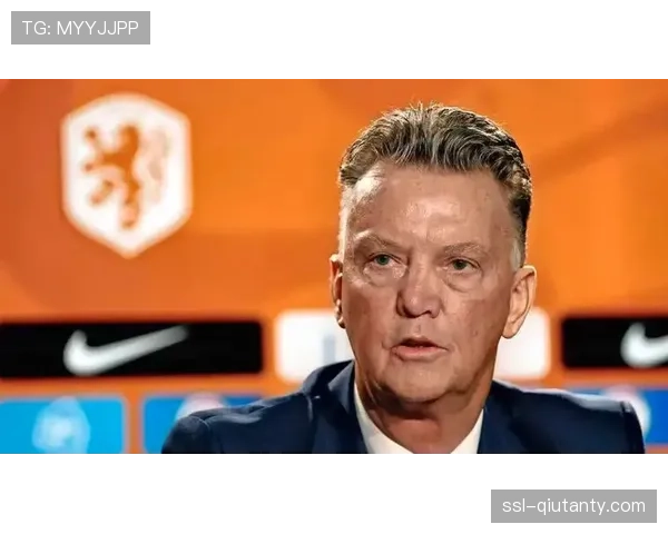 范德普尔谈2026年目标:“希望卫冕世界杯总冠军” 范德普尔谈2026年目标:“希望卫冕世界杯总冠军”
