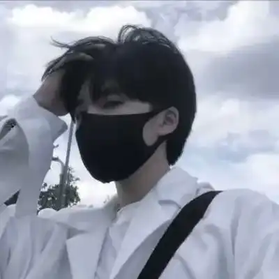韩霏航